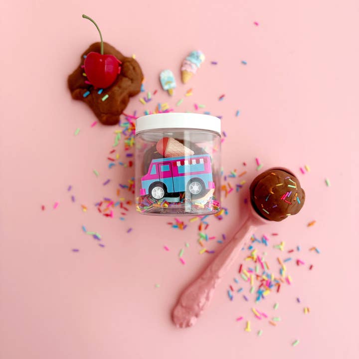 Earth Grown KidDough Mini Play-Dough-To-Go Kit: Ice Cream Truck (Chocolate Scented)