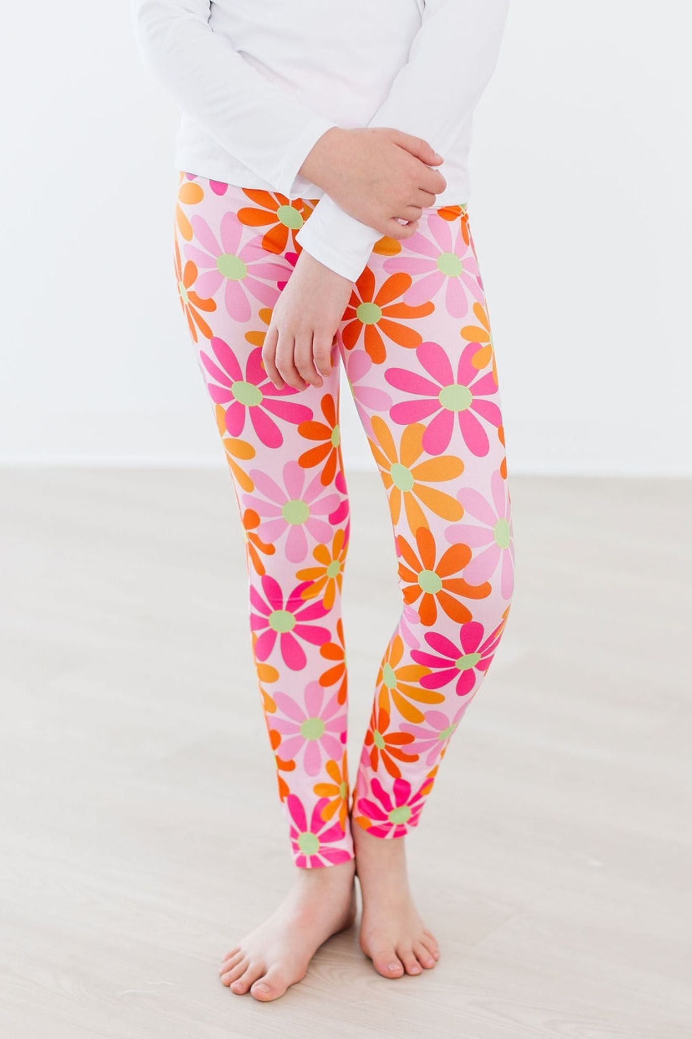 Mila & Rose:  Retro Daisies Leggings SHIPS SEPARATELY