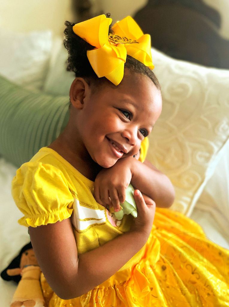 Wee Ones Satin Hair Bow: Princess
