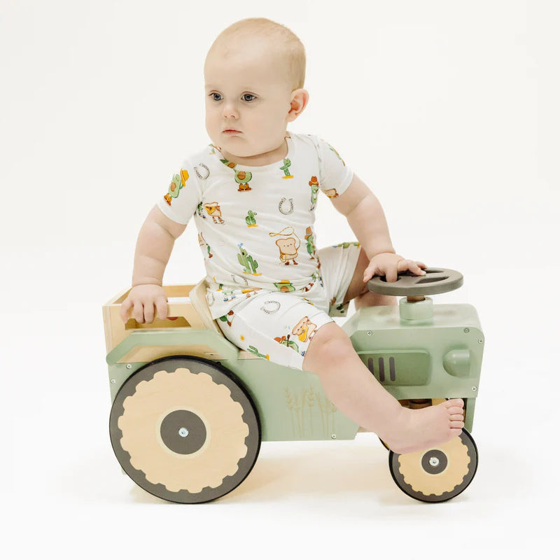 Angel Dear Loungewear Short Set: Western Avocado Toast