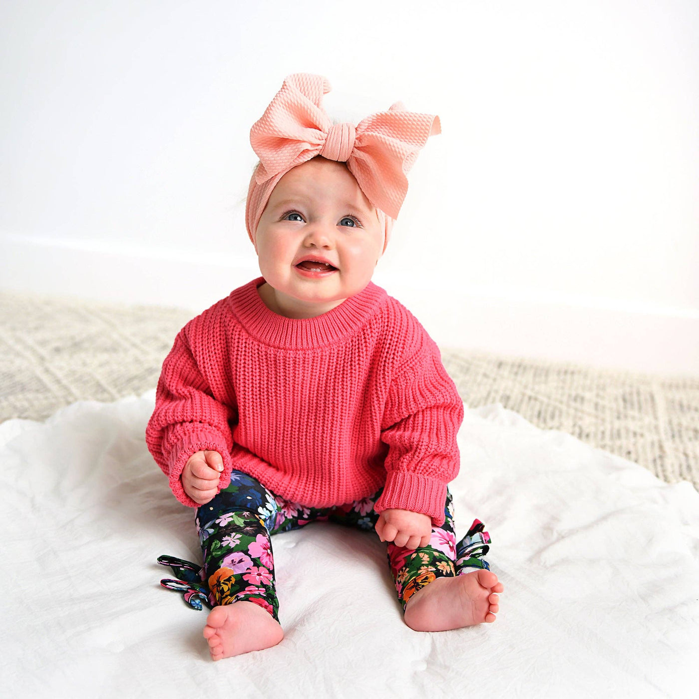 Gigi and Max Bow Leggings: Cassandra