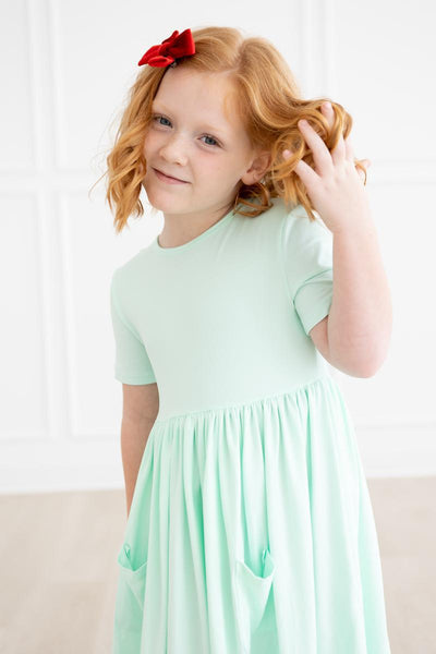 Mila & Rose:  Pastel Green S/S Pocket Twirl Dress SHIPS SEPARATELY