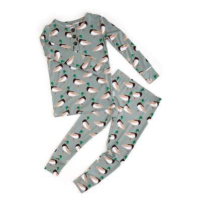 Gigi and Max Lounge Set: Wilder Duck