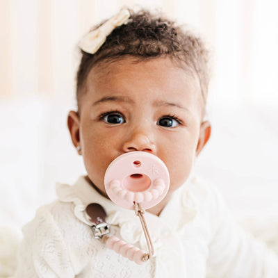 Ryan & Rose Quinn Cutie Clip: White