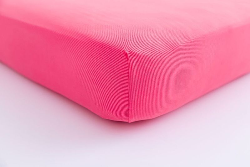 Birdie Bean Ribbed Twin Sheet: Solid Strawberry
