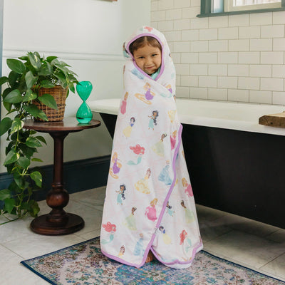 Copper Pearl Big Kid Hooded Towel: Disney Princess (50x29.5)
