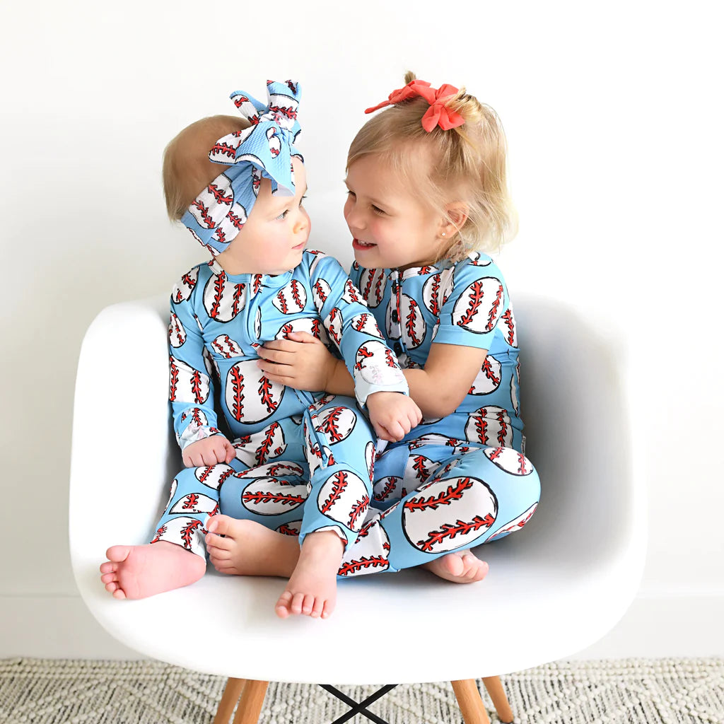 Gigi and Max Two Piece Pajama Set: Bambino