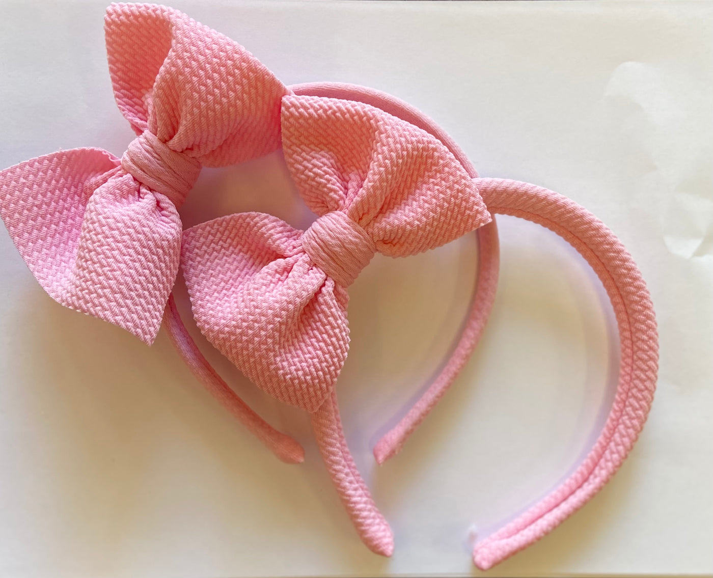 Little Lopers Skinny Bow Headband: Pink