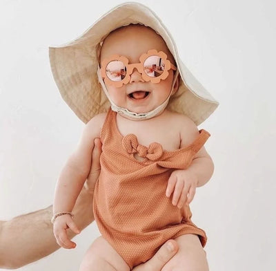 Polarized Babiators: Peach Keen Flowers