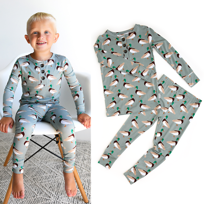 Gigi and Max Lounge Set: Wilder Duck