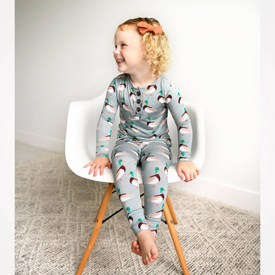 Gigi and Max Lounge Set: Wilder Duck