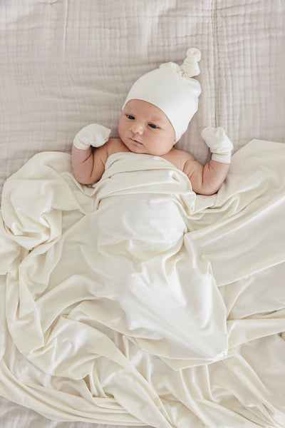 Lou Lou and Company Newborn Swaddle and Hat Bundle: Scout