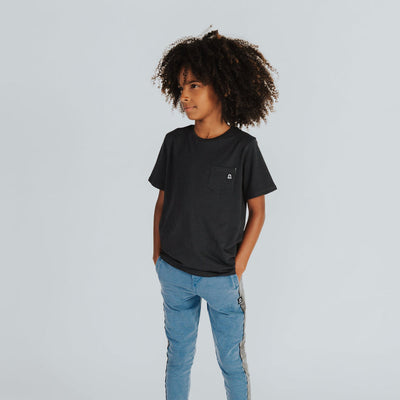 RAGS Essentials Short Sleeve Chest Pocket Rounded Kids Tee: Phantom