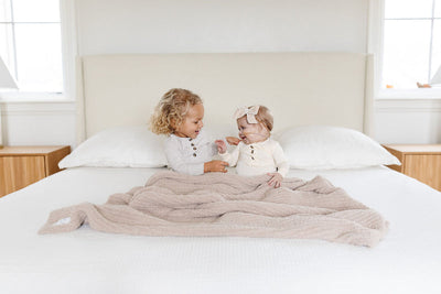 Lou Lou and Company Chenille Blanket: Oatmeal