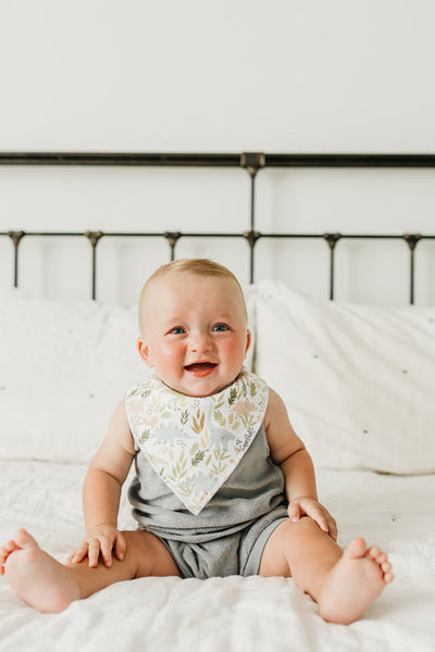 Copper Pearl Bandana Bib Set: Rex