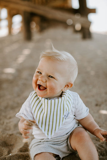 Copper Pearl Bandana Bib Set: Kai