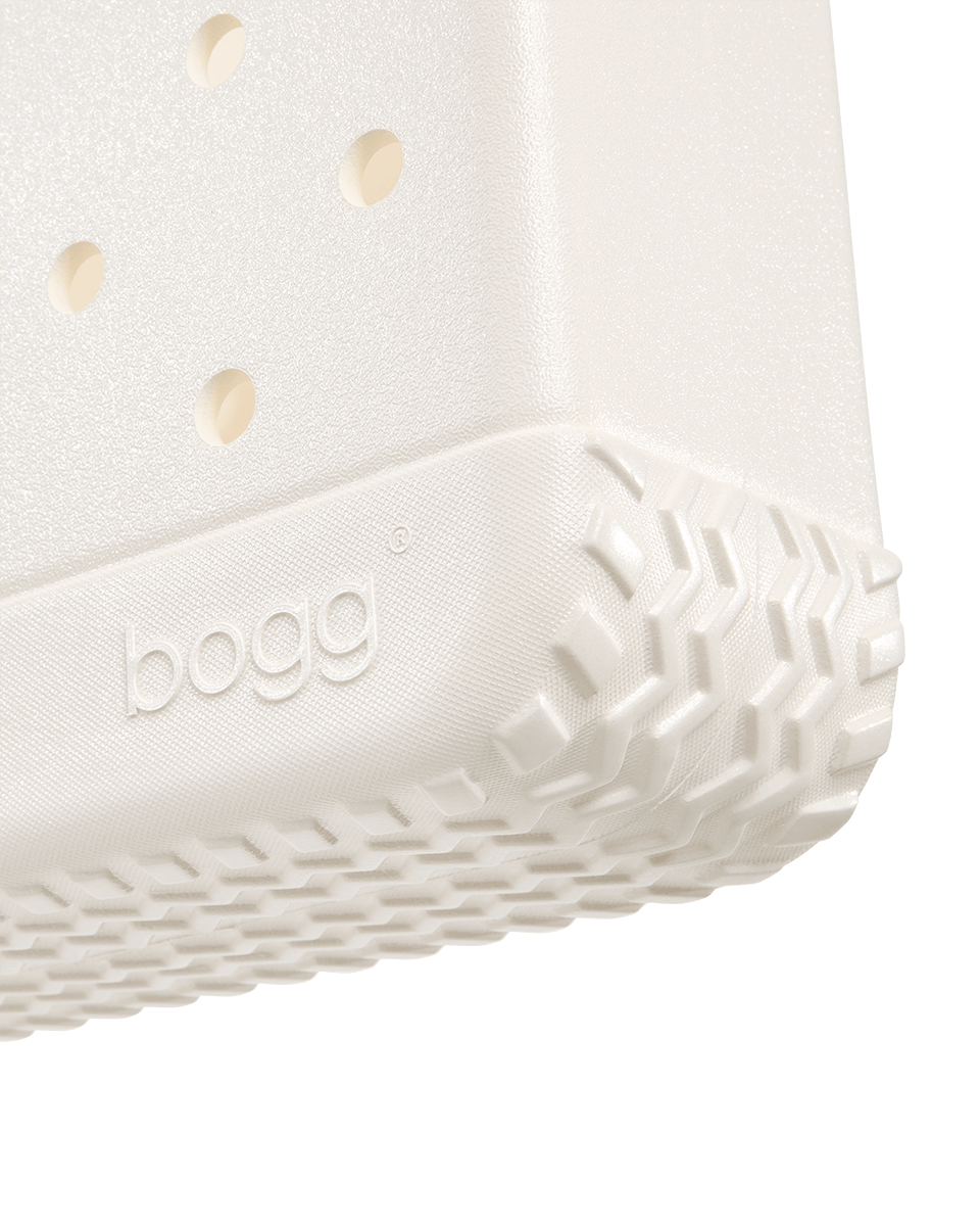 Limited Edition Bag: Coconut Shimmer (BITTY BOGG)