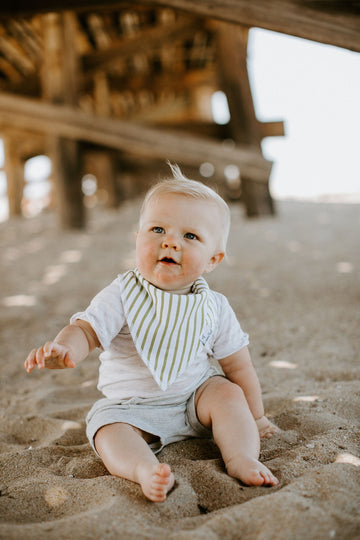 Copper Pearl Bandana Bib Set: Kai