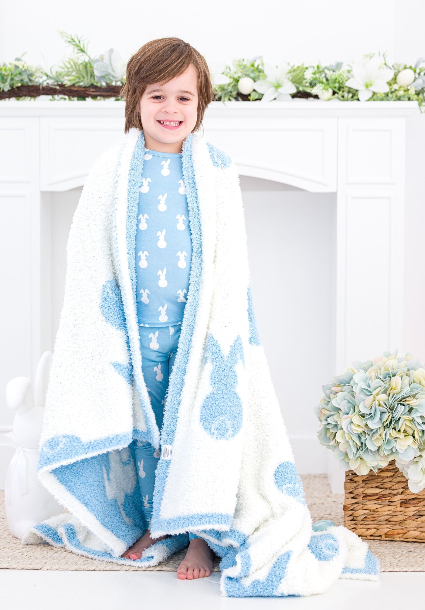 Birdie Bean Toddler Microfiber Blanket: Blue Bunny