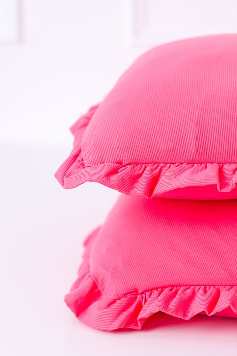 Birdie Bean Ribbed Pillowcase Set: Solid Strawberry