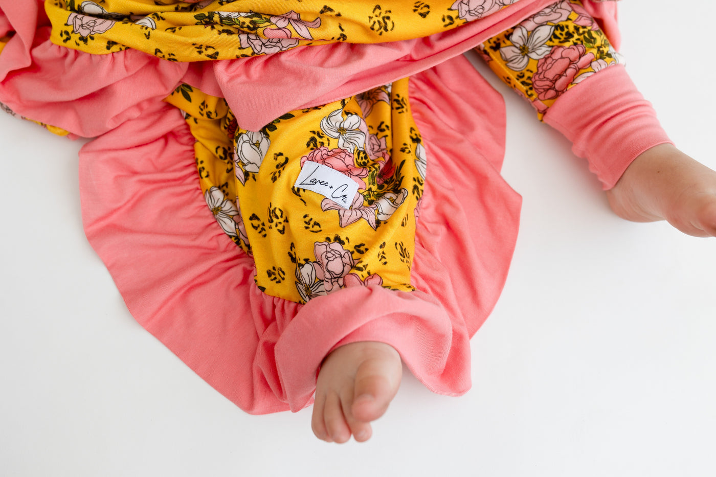 Laree + Co: Brinley Bamboo Ruffle Toddler Blanket