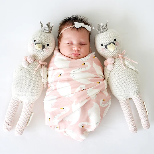 cuddle+kind: Harlow the Swan - little (13")