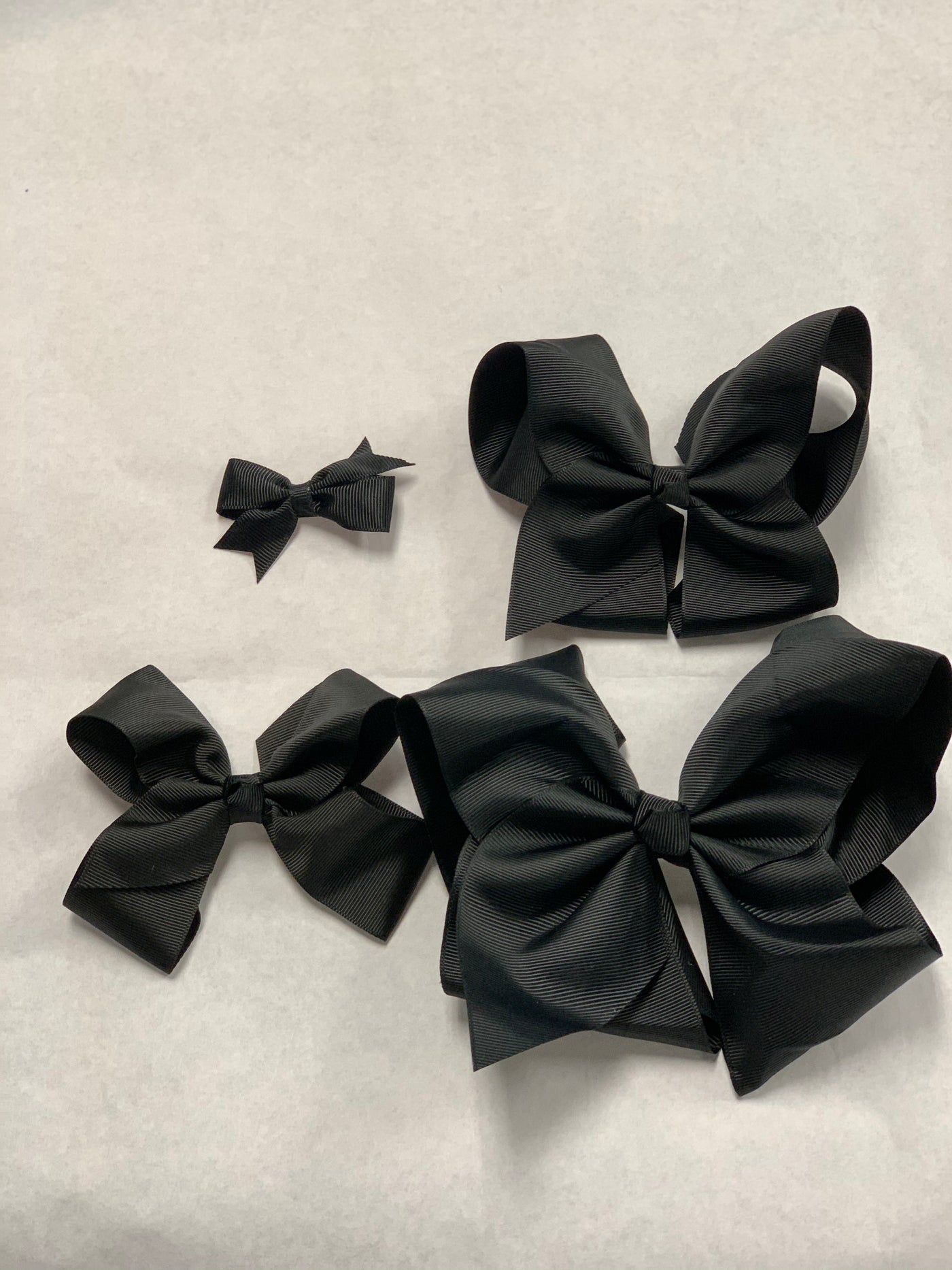 Little Lopers Ribbon Bow: Black